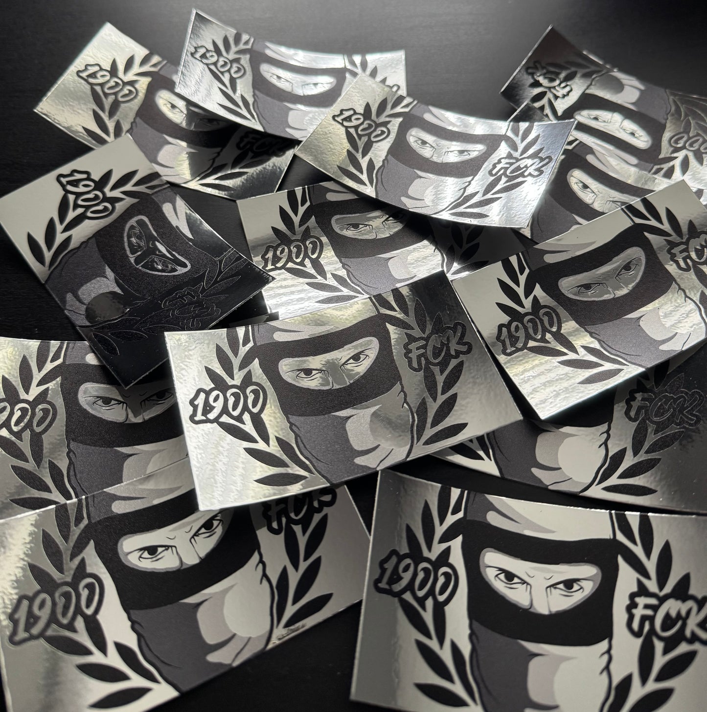 Motiv "1900 FCK" Silberfolie (60 Stück)