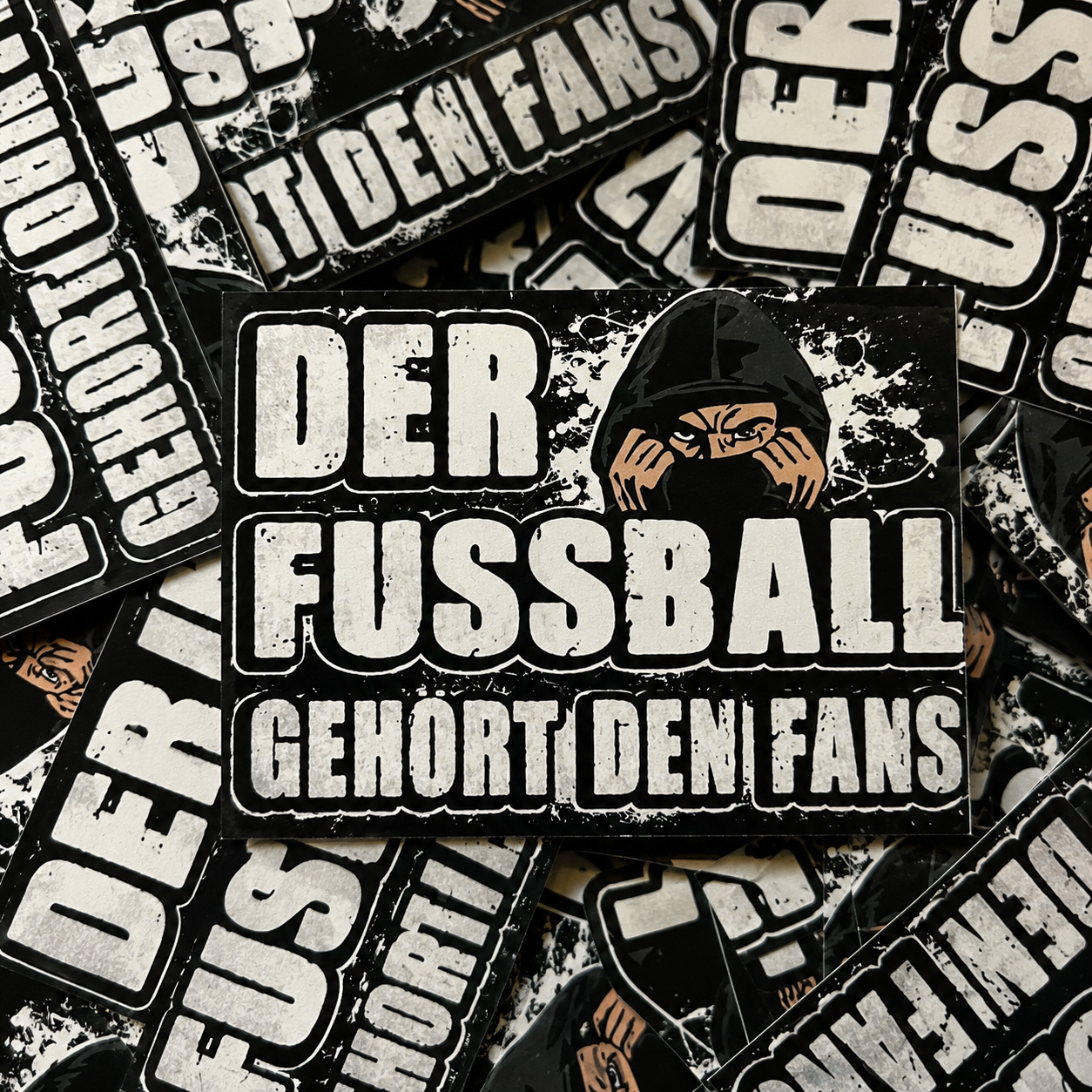 Der Fußball gehört den Fans Aufkleber (30 Stück)